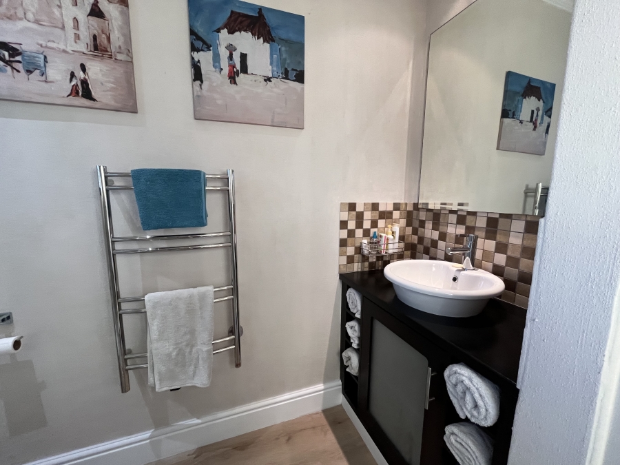 To Let 3 Bedroom Property for Rent in Atlantic Beach Golf Estate Western Cape